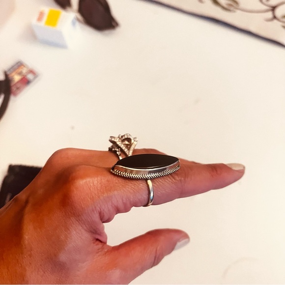 Silver ring - Picture 6 of 7